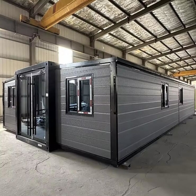 Maison de conteneurs de transport préfabriquée évolutive de 3 chambres